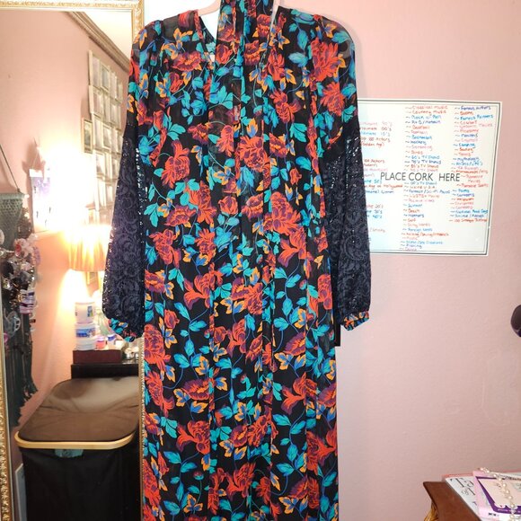 Torrid Dress Lot - Picture 3 of 6